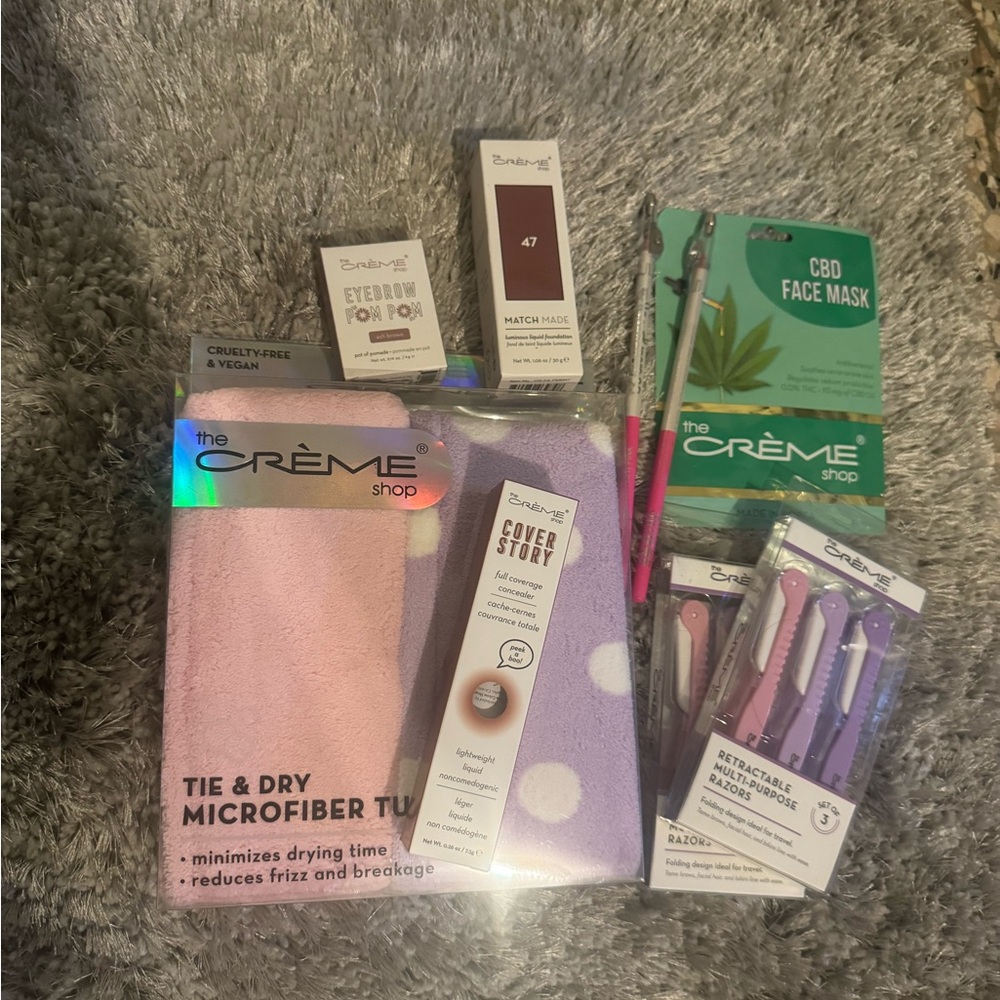 The Crème Bundle Beauty Set